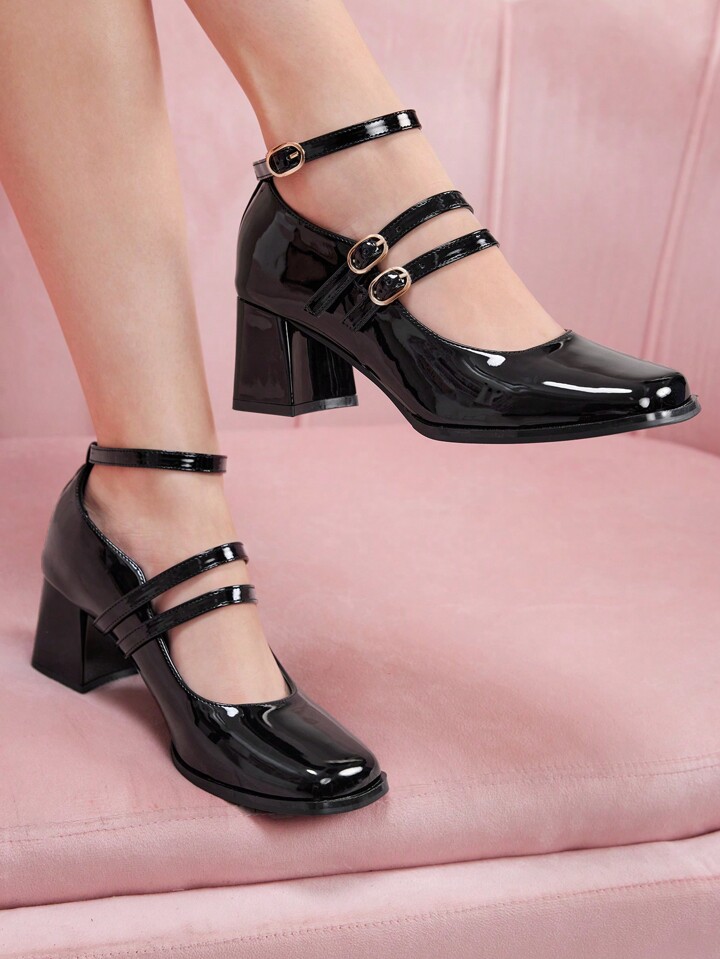 CUCCOO DOLLMOD ファッショナブルな黒色アンクルストラップ