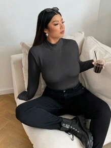 SHEIN EZwear 大码女式纯色高领长袖休闲 T 恤，秋季