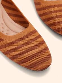 CUCCOO BASICS 1pair Women Solid Color Patchwork Minimalist Flat Casual Loafers, Daily Wear Valentines - Brown - View 7