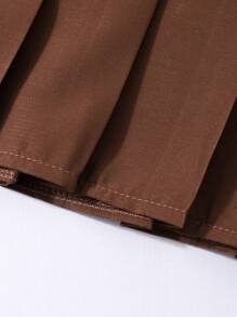 SHEIN 2pcs Girls Autumn/Winter Knitted Loose Maple Leaf & Geometric Pattern Sweater And Pleated Mini Skirt Set