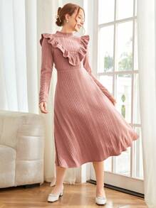 SHEIN Teen Girl Pink/Autumn/Winter/Elegant/Knitted Pit Stripe Stand-Up Collar Large Ruffled Long-Sleeved Dress