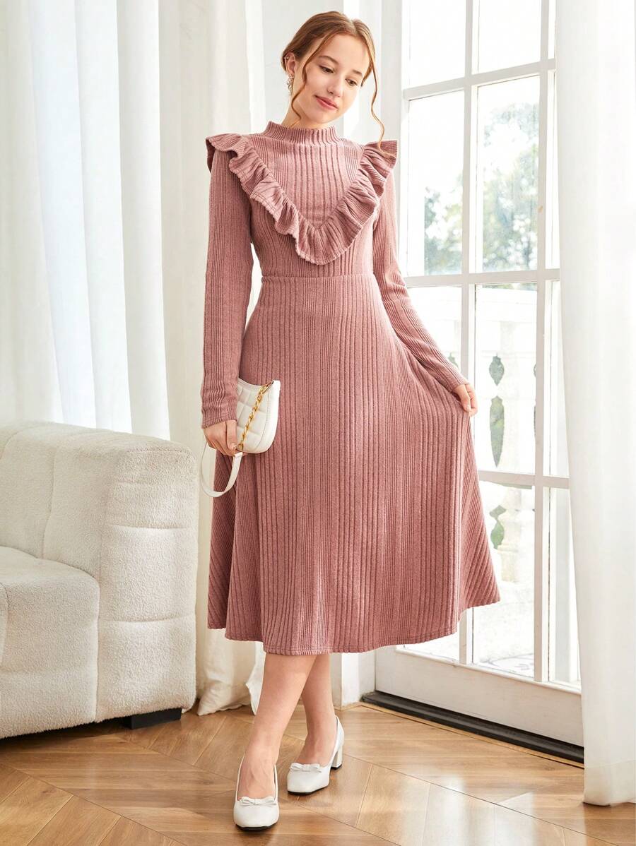 SHEIN Teen Girl Pink/Autumn/Winter/Elegant/Knitted Pit Stripe Stand-Up Collar Large Ruffled Long-Sleeved Dress