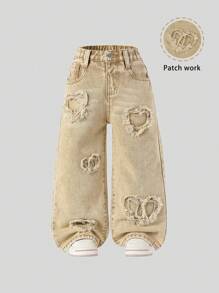 Pantalones informales para niña de lavado de tono claro con cintura completamente elástica, parche con bordado de corazón y piernas anchas con bolsillos planos, el mejor conjunto de moda diaria