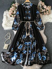 SHEIN Clasi Plus Size Vrouwen Geweven Bedrukte Kerst Casual Laarzen, Raglan Lantaarn Mouw Kwastje Strik Vakantie Jurk, Herfst/Winter