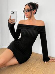 SHEIN PETITE 纯色露肩修身黑色迷你连衣裙适合秋冬季