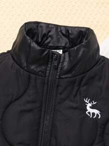 SHEIN Leap Crew 买二送一年轻男孩休闲舒适时尚简约实用百搭 T 恤和绗缝裤和黑色背心棉衣外套，适合秋冬季 - 黑色 - 查看 6