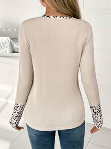SHEIN Maternity Leopard Print Patchwork Crew Neck Fitted Long Sleeve Top - Apricot - View 2