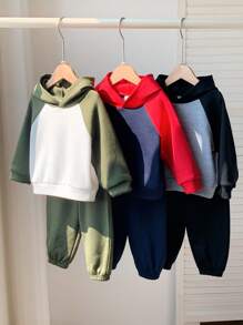 SHEIN Leap Crew Bộ 6 món/Bộ áo chui đầu trễ vai thường ngày cho bé trai và bé gái và quần bo gấu 2 món, phong cách dễ thương và vui nhộn, thích hợp mặc trong nhà và ngoài trời vào mùa thu/đông - Nhiều màu - Xem 3