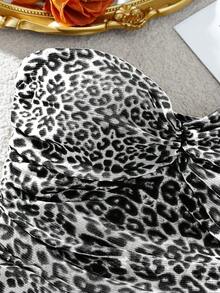 SHEIN VCAY 女士休闲针织网眼豹纹紧身背心 - 黑與白 - 查看 3