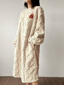 DAZY Textured Pattern Flannel Thick Cute Bear Embroidered Loose Pullover House Dress, Winter - Khaki - View 4