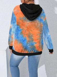 SHEIN LUNE Sudadera con capucha minimalista de manga larga con parches de un solo color, para uso casual diario en talla grande