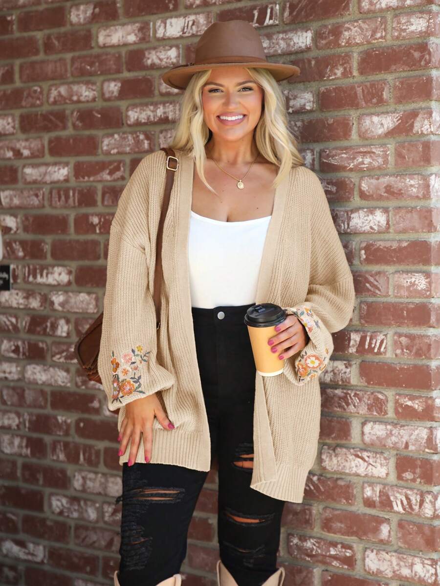 SHEIN LUNE Plus Size Winter Warmth Casual Streetwear Embroidered Design Stylish Cardigan Sweater - Beige - View 1