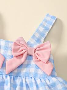 SHEIN Vestido De Verano Acampanado Para Bebé Niña Con Estampado A Cuadros, Decoración De Lazo Y Correas De Espagueti - Multicolor - Ver 6