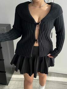 Flirla كارديجان نسائي ذو أكمام طويلة مزخرف بأزرار بنمط اللبة والمنسوج بملمس السمكة للموضة البسيطة في الخريف والشتاء