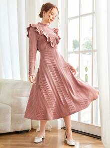 SHEIN Teen Girl Pink/Autumn/Winter/Elegant/Knitted Pit Stripe Stand-Up Collar Large Ruffled Long-Sleeved Dress