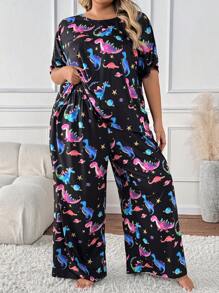 SHEIN CURVE+ Plus Size Color Gradient Dinosaur Short Sleeved Pants Set