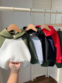 SHEIN Leap Crew Bộ 6 món/Bộ áo chui đầu trễ vai thường ngày cho bé trai và bé gái và quần bo gấu 2 món, phong cách dễ thương và vui nhộn, thích hợp mặc trong nhà và ngoài trời vào mùa thu/đông - Nhiều màu - Xem 7