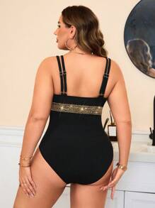 Plus Size Women's Strap Cutout One-Piece Swimsuit Summer