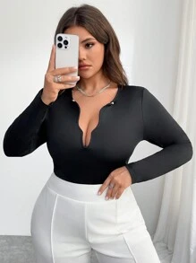 SHEIN Privé 大码女式深 V 不对称领口修身性感优雅 T 恤，适合工作、约会、派对和圣诞节季节、冬季 - 黑色 - 查看 6