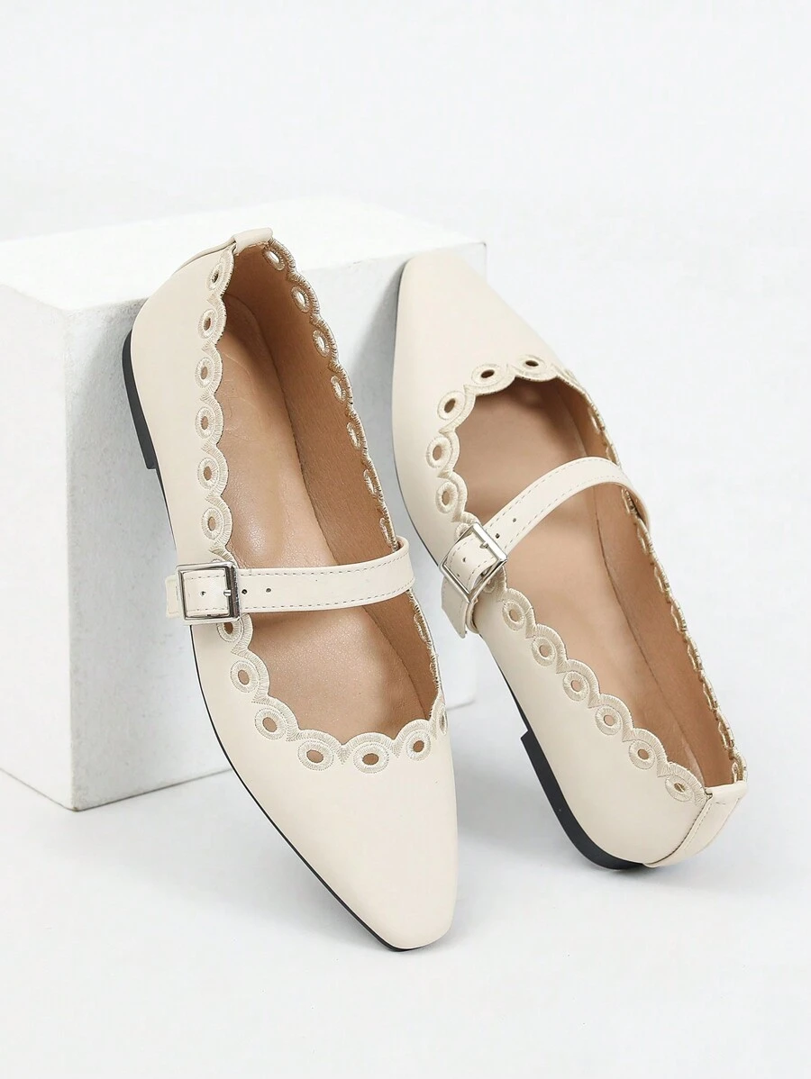 CUCCOO CHICEST 2024 新款百搭方头镂空激光刺绣装饰优雅女士平底乐福鞋