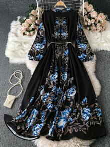 SHEIN Clasi Plus Size Vrouwen Geweven Bedrukte Kerst Casual Laarzen, Raglan Lantaarn Mouw Kwastje Strik Vakantie Jurk, Herfst/Winter