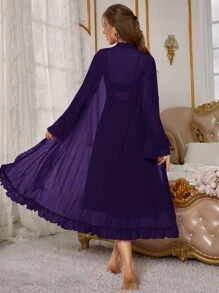 Snug Zone طقم ملابس نوم للنساء 2 قطعة، كامي شفاف متباين اللون مع إطار من الدانتيل وثوب رداء - الأرجواني - مشاهدة 2