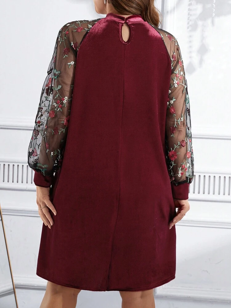 Women Plus Size Floral Embroidery Mesh Contrast Round Neck Elegant Long Sleeve Dress