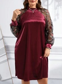 EMERY ROSE Vestido elegante de manga larga con cuello redondo, contraste de malla y bordado floral para mujer de talla grande - Burdeos - View 5