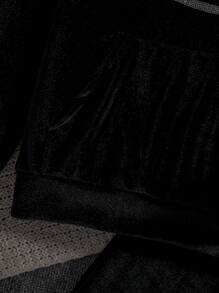 SHEIN 2 件装少女休闲舒适百搭心形和字母公主印花连帽衫和天鹅绒长裤，适合秋冬季学校和户外穿着 - 黑色 - 查看 3