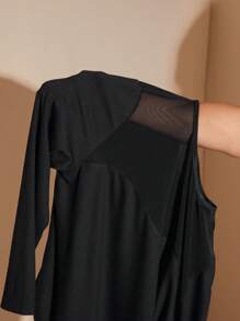 SHEIN BAE Plus Size Women's Autumn And Winter Mesh Splicing Knitted Neckline Slightly Transparent Long Sleeve Bodysuit,Women's Autumn And Winter Fashionable Black Corset With Cup Details Bra Spliced ​​Mesh Sleeves Outing Top Black Top Shirt Sexy See-Through Long-Sleeved Sleeves, Super Versatile,Thanksgiving, Christmas, New Year,Birthday, Outing,Hot,Bodysuit, Minimalist