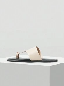 MOTF PREMIUM WOMEN COMFORTABLE FLIP FLOP FLAT SANDALS