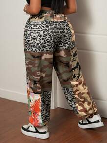 Slaydiva Plus Size Women Camo & Leopard Print Patchwork Pants