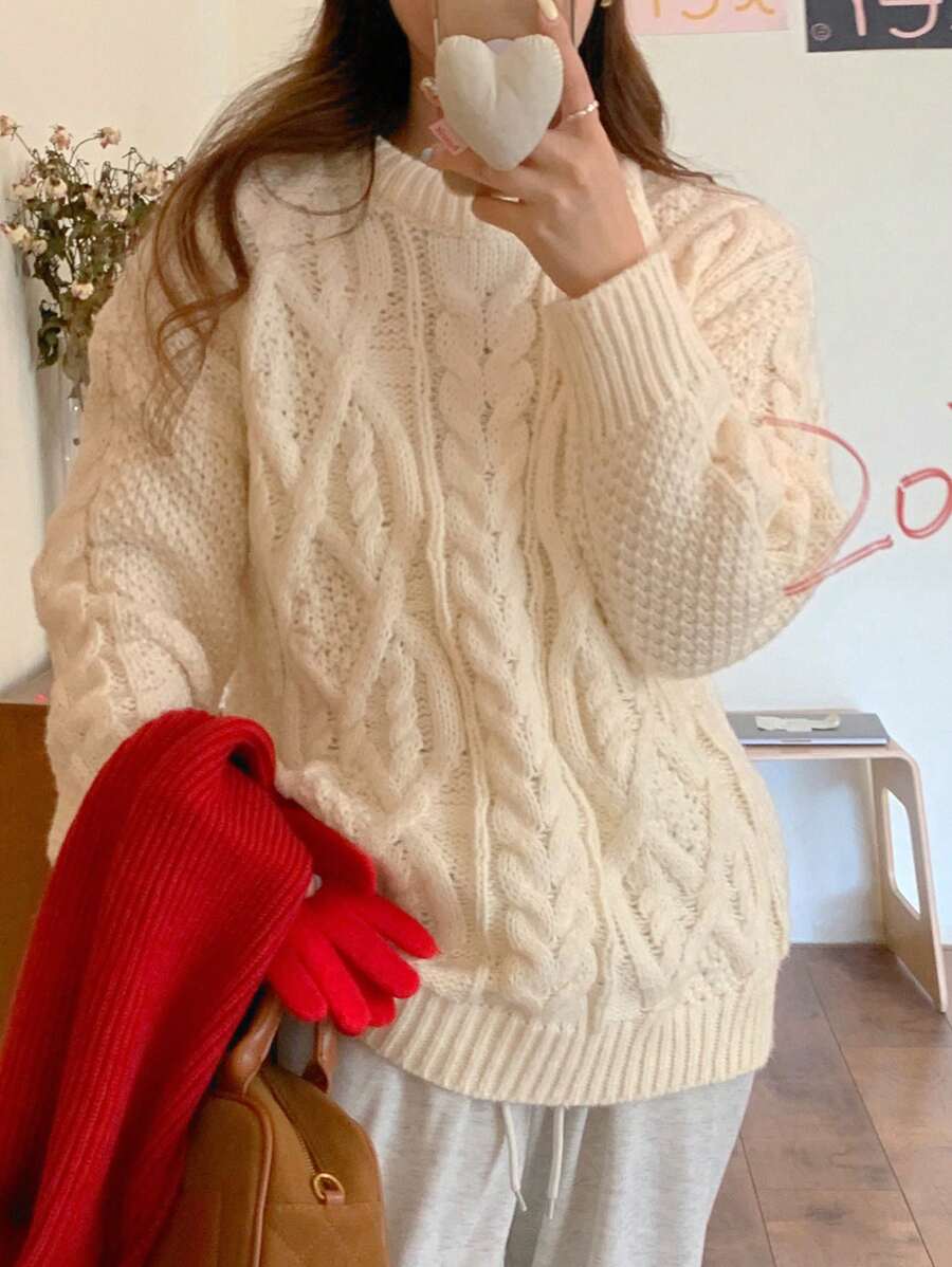 DAZY 女式圆领麻花图案纯色长袖毛衣，秋季女装 - 杏色 - 查看 1