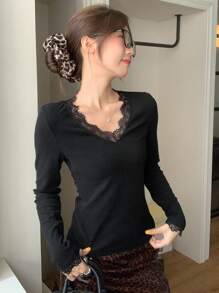 DAZY Women Casual Plain Color Lace Trim Mix Long Sleeve T-Shirt, Autumn/Winter