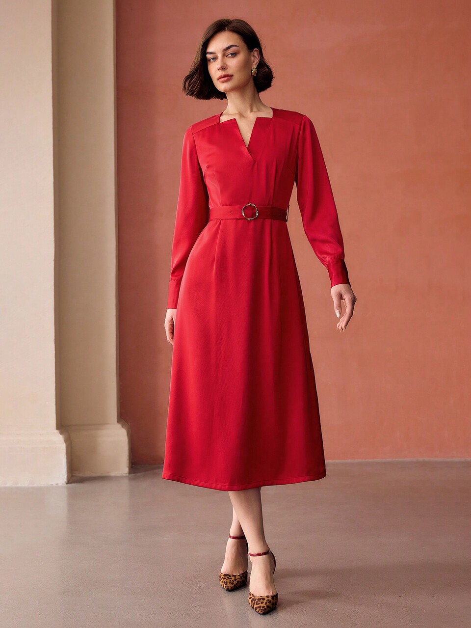 SOLID NOTCH NECK BUCKLE BELTED FLARE HEM DRESS