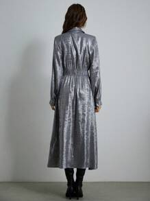 Aveloria Modichic 法式复古别致金属光泽领口纽扣腰部曲线长袖连衣裙，休闲优雅风格，秋季节日派对生日正式场合连衣裙 - 銀色 - 查看 5