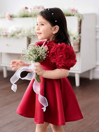 SHEIN 女婴优雅花朵镂空短袖连衣裙