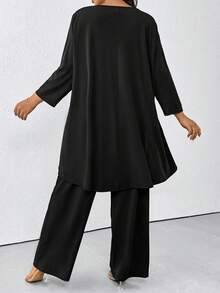 SHEIN CURVE+ 2 件套休闲宽松圆领 3/4 袖不对称下摆女式上衣，加大码 - 黑色 - 查看 2