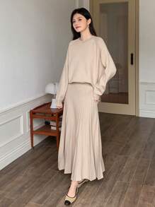 DAZY 2pcs/Set Women Crew Neck Sweater & Pleated Skirt Suit Fall