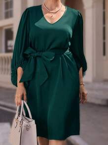 EMERY ROSE 大码纯色 V 领长袖前系带优雅短款妈妈绿色冬装 - 墨綠色 - 查看 6