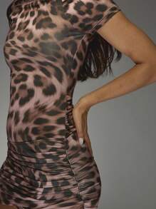 MISSGUIDED Leopard Print Raglan Sleeves Ruched Waist Detail Bodycon Mini Dress - Multicolor - View 3