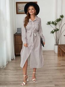 SHEIN LUNE 加大码条纹纽扣衬衫裙，秋季休闲装，办公室装扮节日装扮节日派对礼服加大码 - 黑與白 - 查看 10