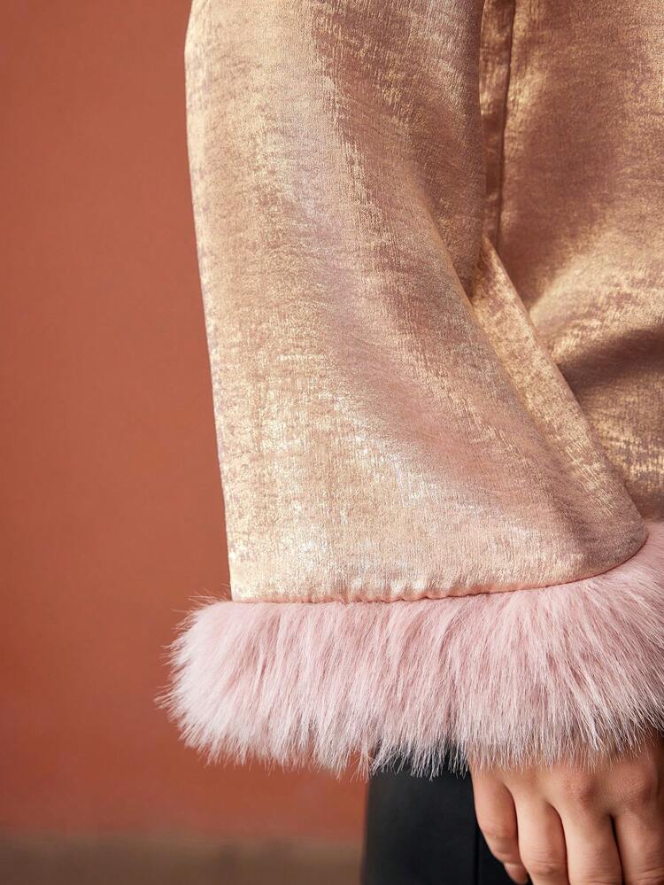 MOCK NECK CONTRAST FUZZY CUFF FOLD PLEATED BLOUSE
