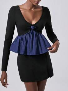 Chiquease 全新秋冬女士时尚花卉装饰荷叶边下摆短款 T 恤上衣 - 藏蓝色 - 查看 5