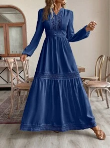 SHEIN VCAY 大码休闲纯色蕾丝拼接缺口领长连衣裙 - 藍色 - 查看 4