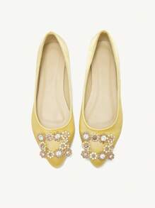 CUCCOO CHICEST Elegante damesschoenen met strass-decoratie en platte hak
