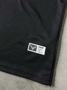 Manfinity Sport Corelite Áo thun thể thao dáng rộng tay ngắn cổ chữ V in số phong cách bạn trai dành cho nam - Nhiều màu - Xem 6