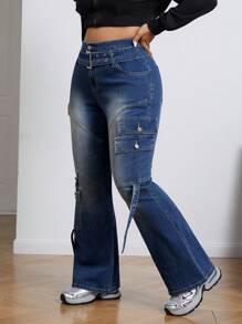 SHEIN EZwear Plus Size Fashionable Casual Washed Flap Pocket Flare Jeans