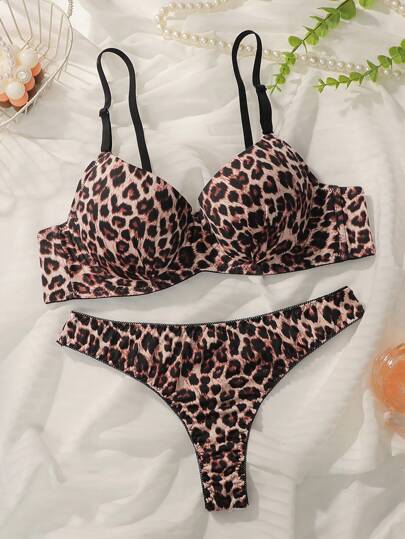 Leopard Print Underwire BH Slipje Lingerie Set