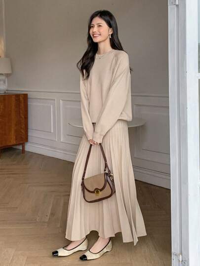 DAZY 2pcs/Set Women Crew Neck Sweater & Pleated Skirt Suit Fall
